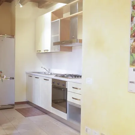 Apartment La Corte Antica